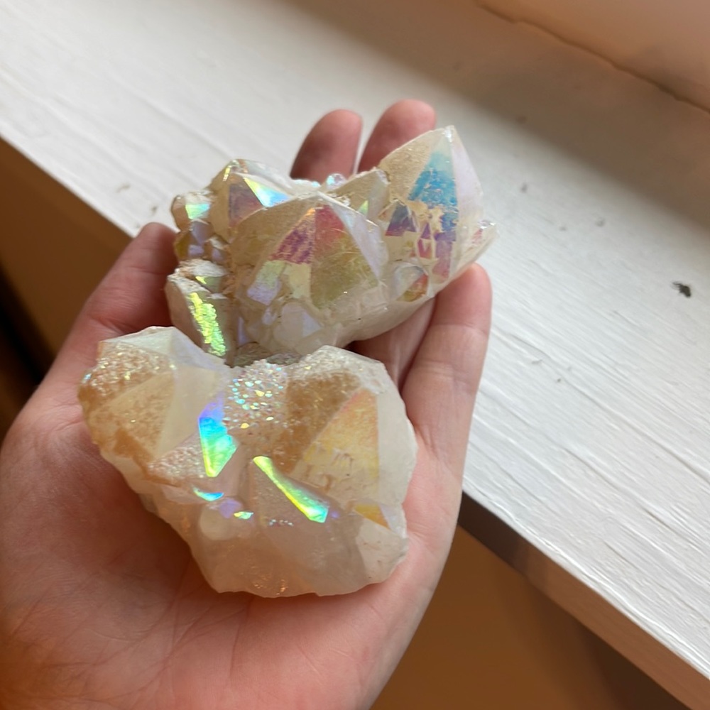 Bundle of 2 aura quartz